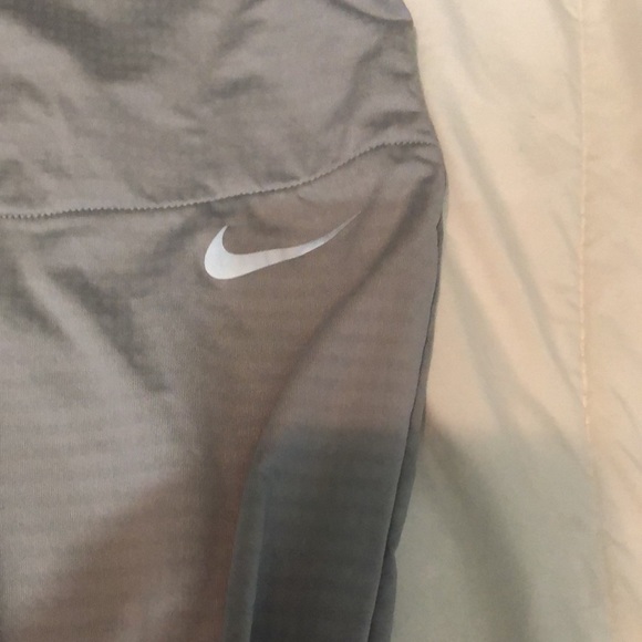 Nike running joggers - Picture 6 of 9
